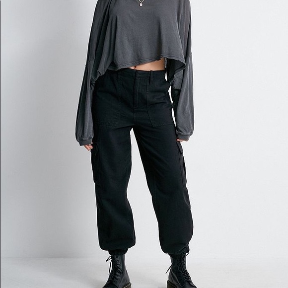 urban outfitters cargo trousers